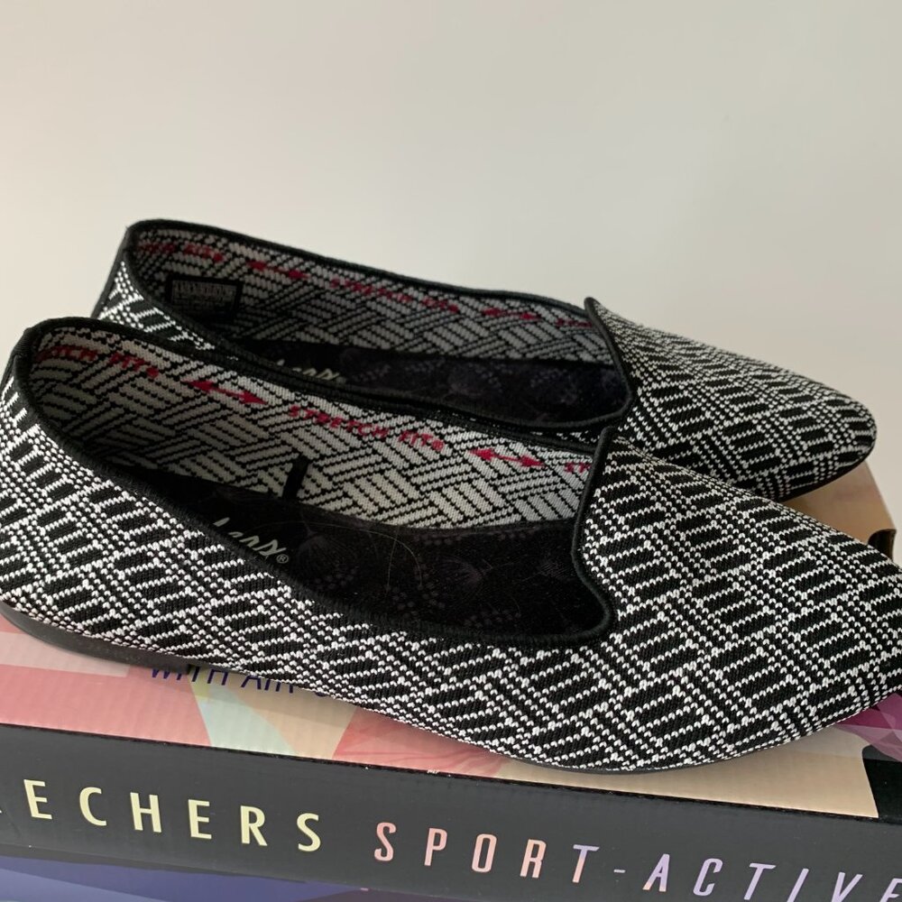 SKECHERS CLEO HUNTINGTON KNIT SLIP ON FLATS BLACK WHITE AIR-COOLED  SIZE 8.5 - Picture 6 of 8